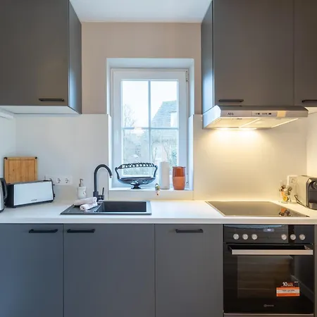 Luettjelove 公寓 *